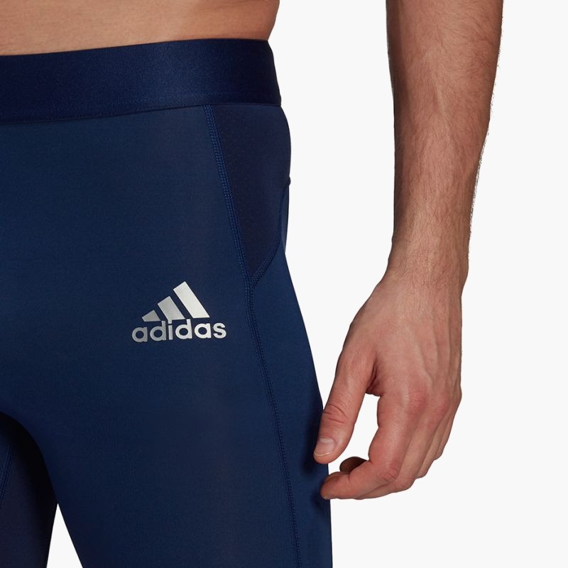 nanito_source_url:https://b2bsportswholesale.net/public/storage/productimages/8a/c2/a3/fc/1406702/image/xlarge_clean.jpg