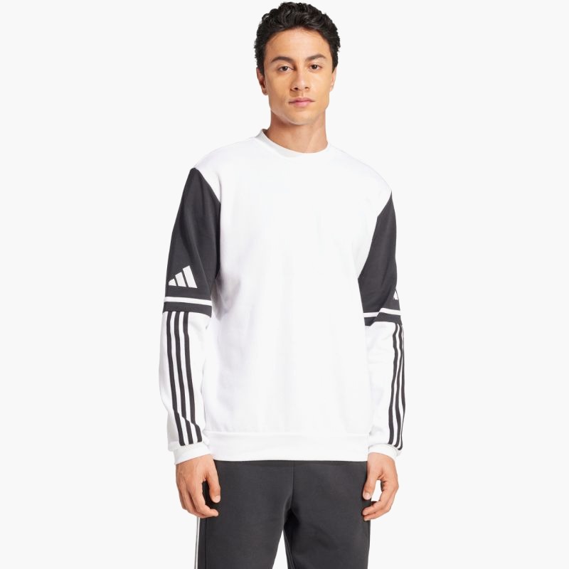 nanito_source_url:https://b2bsportswholesale.net/public/storage/productimages/2a/a6/e9/aa/1499313/image/xlarge_clean.jpg
