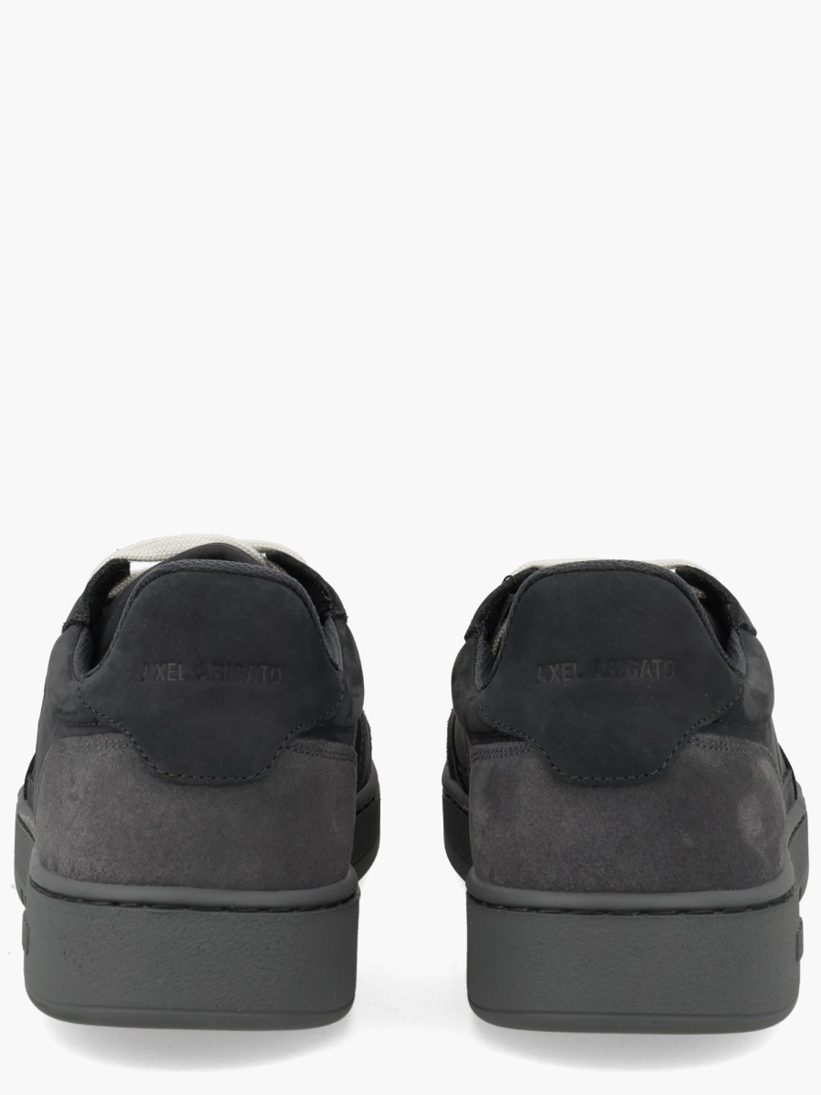 nanito_source_url:https://nokinstyle.com/2416145/sneaker-dice-t-toe.jpg