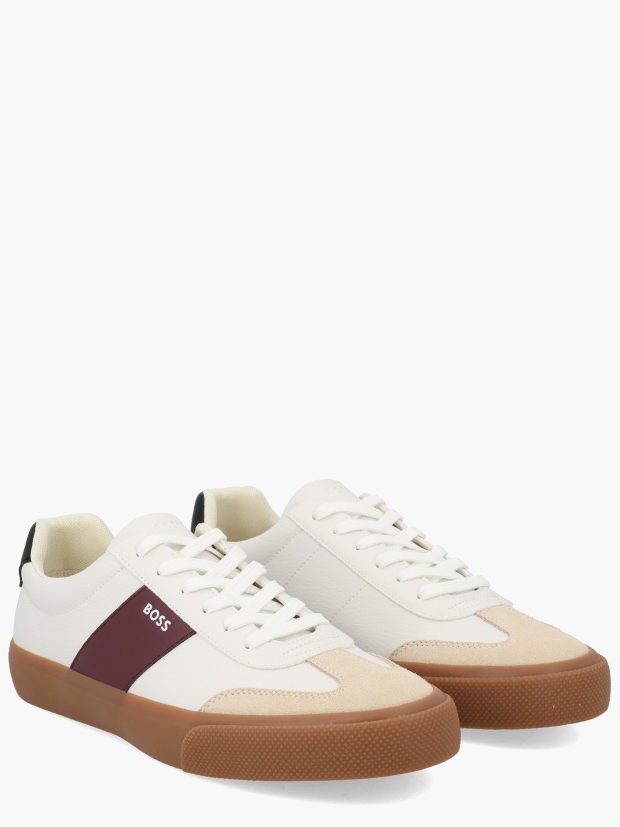nanito_source_url:https://nokinstyle.com/2342539/sneaker-with-logo.jpg