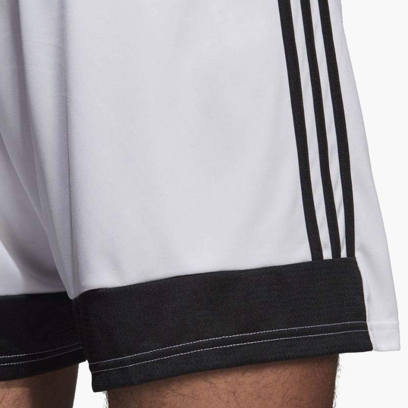 nanito_source_url:https://b2bsportswholesale.net/public/storage/productimages/b0/75/e0/c1/471000/image/xlarge_clean.jpg