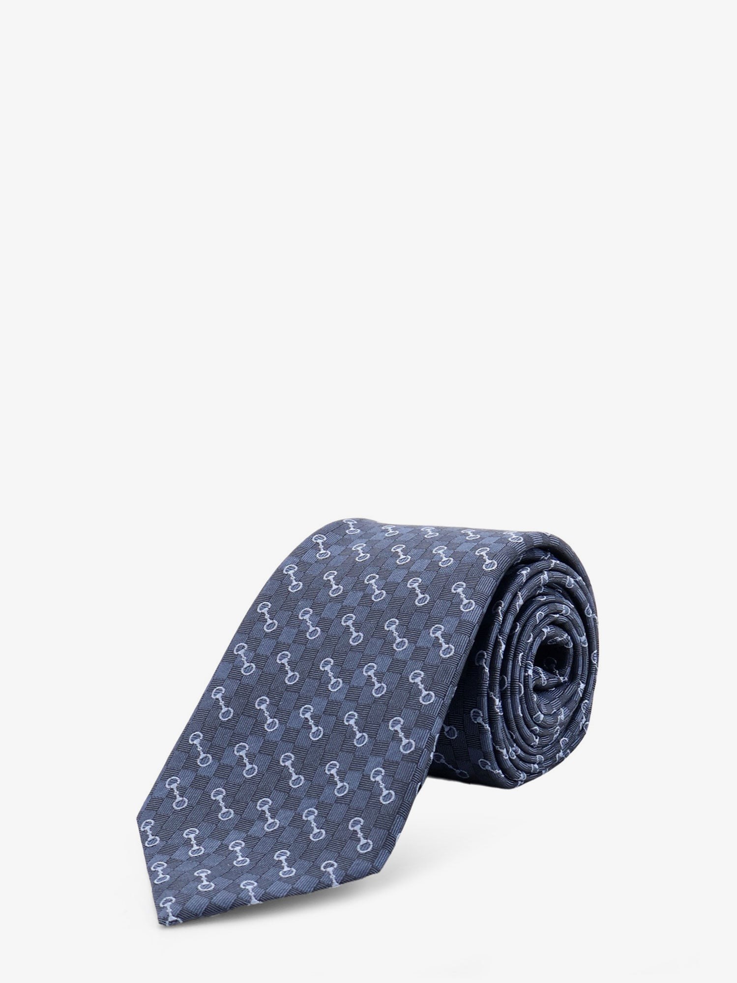 nanito_source_url:https://nokinstyle.com/2422143/silk-tie.jpg
