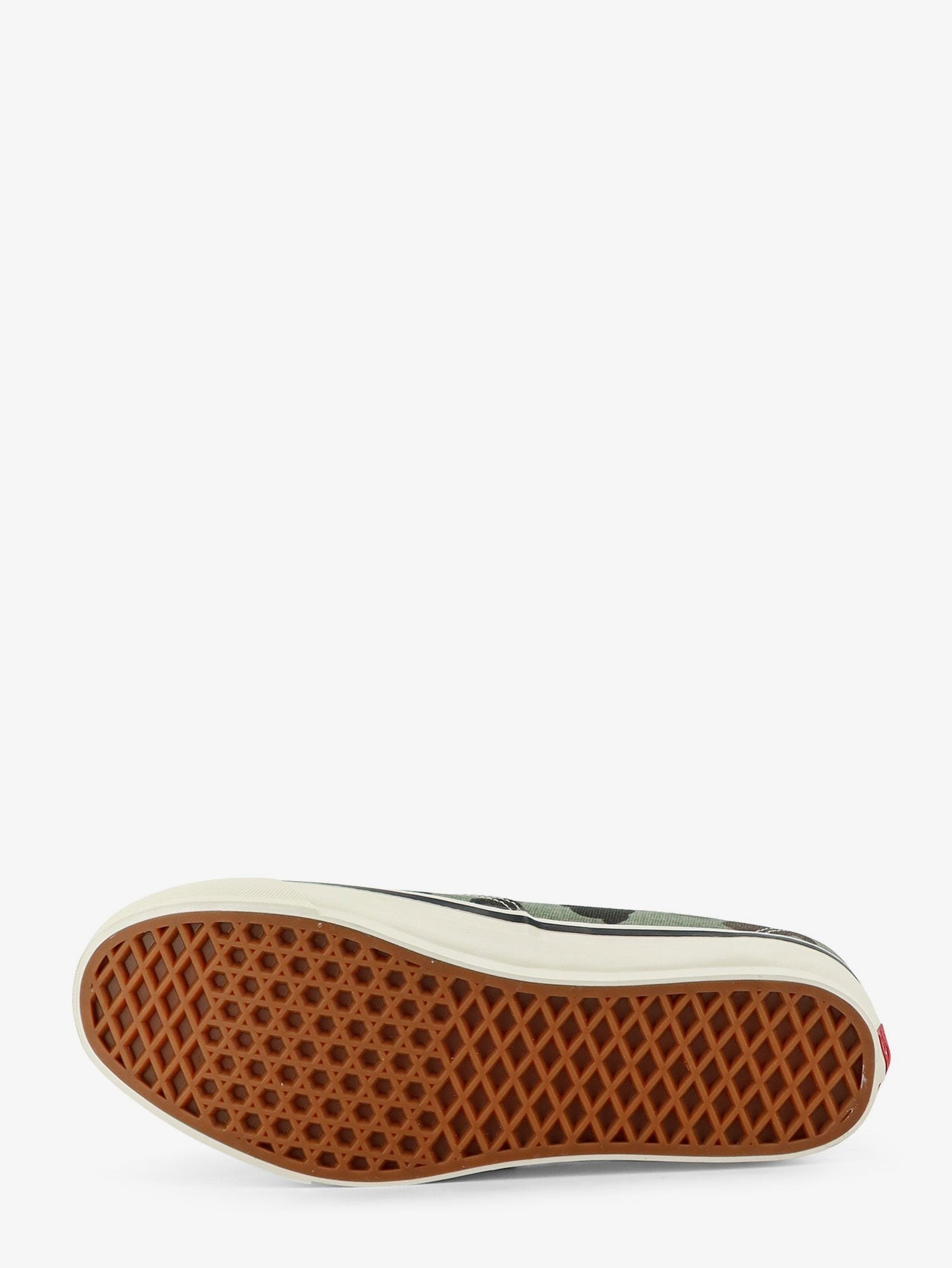 nanito_source_url:https://nokinstyle.com/2410997/lx-authentic-44-canvas-sneakers.jpg