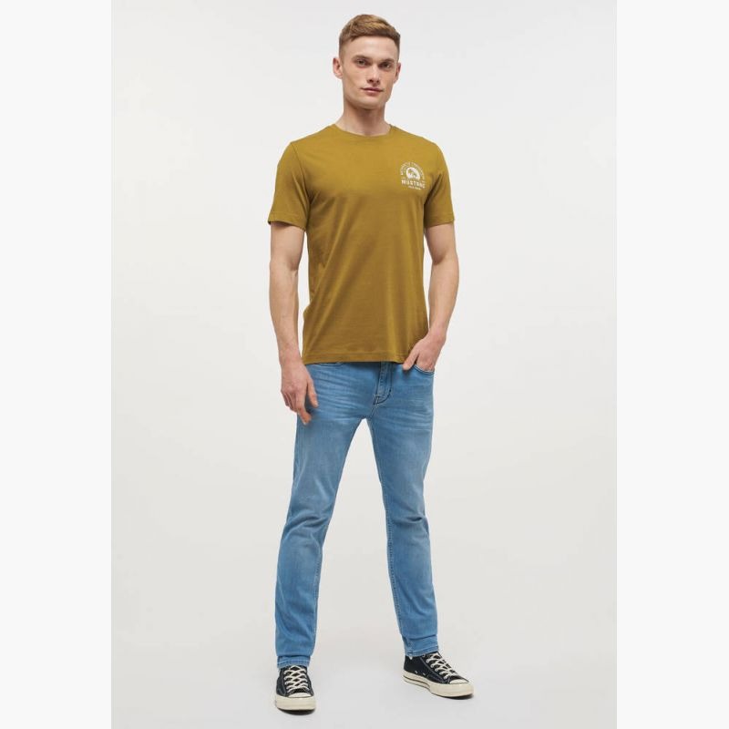 nanito_source_url:https://b2bsportswholesale.net/public/storage/productimages/6d/95/12/ac/978376/image/xlarge_clean.jpg