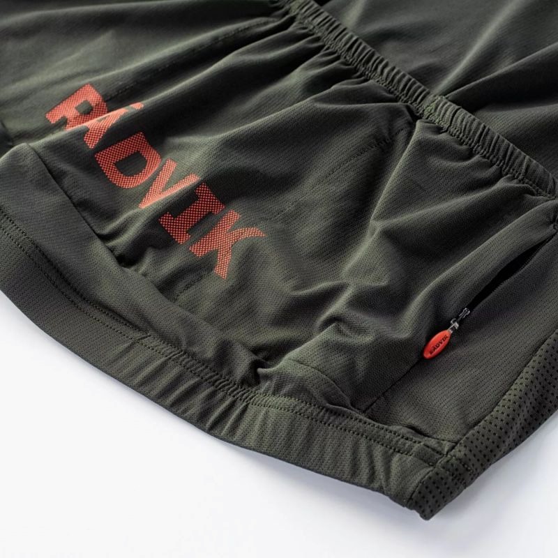 nanito_source_url:https://b2bsportswholesale.net/public/storage/productimages/75/cb/34/3e/927240/image/xlarge_clean.jpg