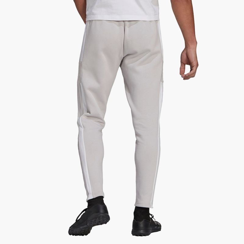 nanito_source_url:https://b2bsportswholesale.net/public/storage/productimages/d9/43/69/17/2178055/image/xlarge_clean.jpg