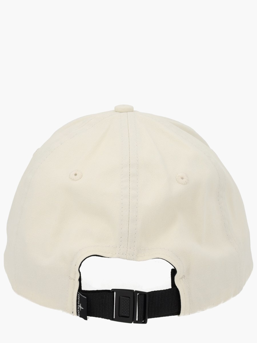nanito_source_url:https://nokinstyle.com/2325307/baseball-hat-with-logo.jpg