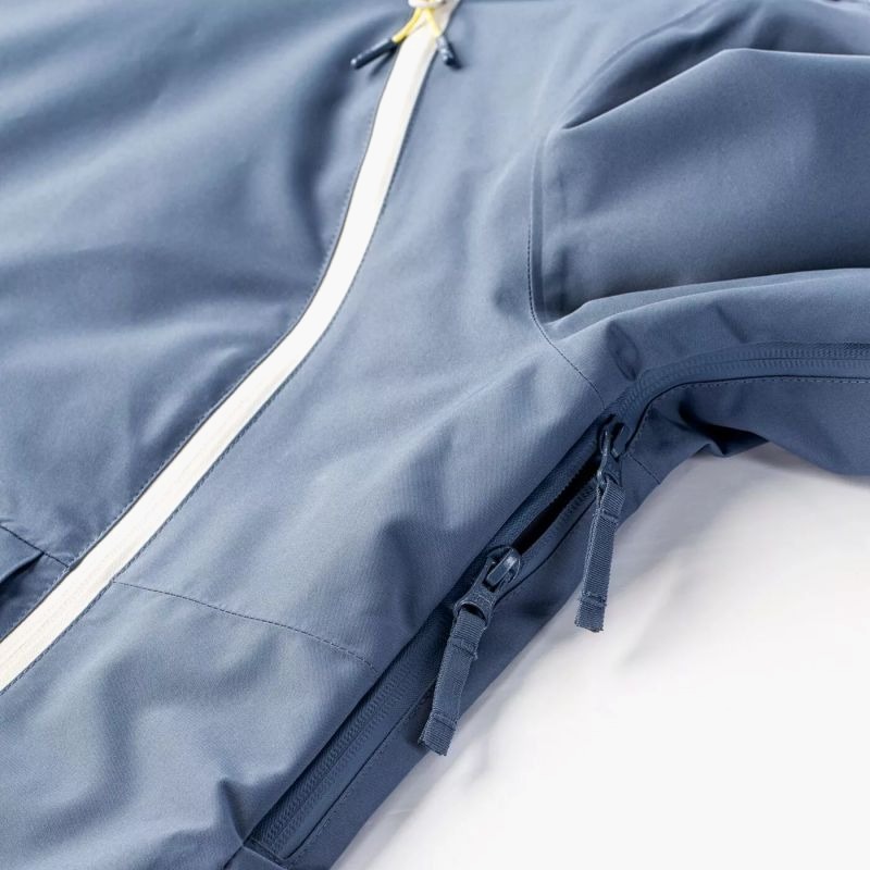 nanito_source_url:https://b2bsportswholesale.net/public/storage/productimages/e6/3f/9e/e4/1046892/image/xlarge_clean.jpg
