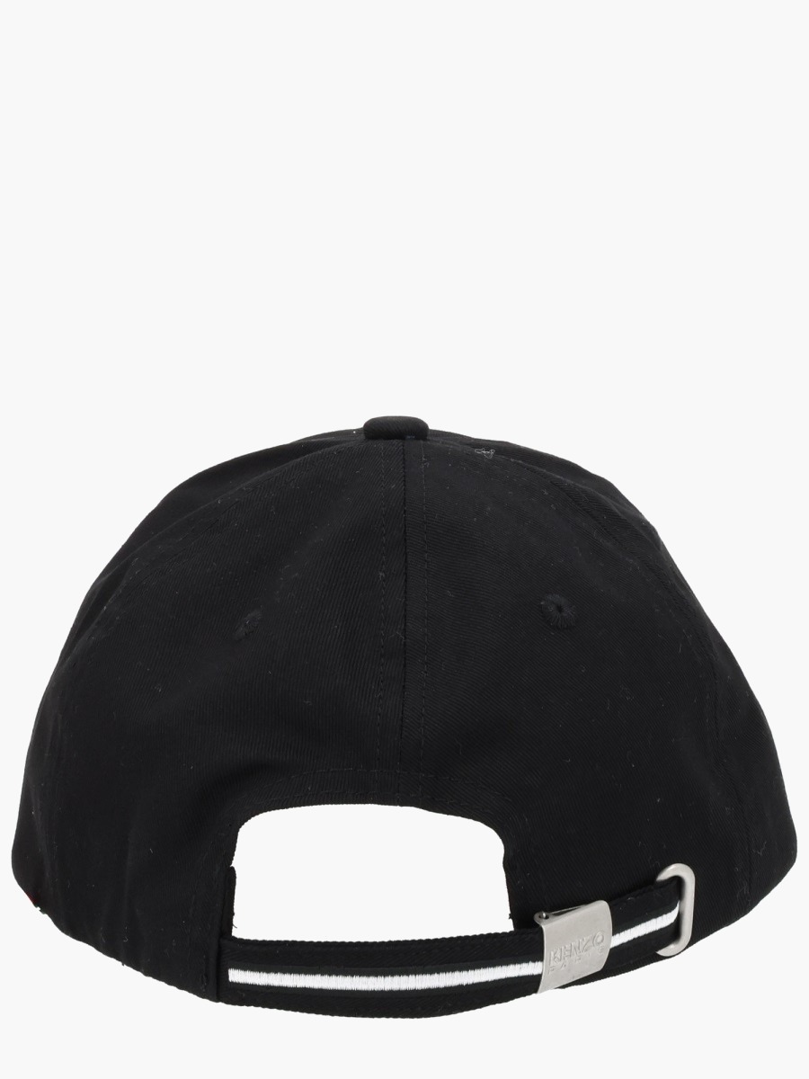 nanito_source_url:https://nokinstyle.com/2328808/boke-flower-20-baseball-hat.jpg