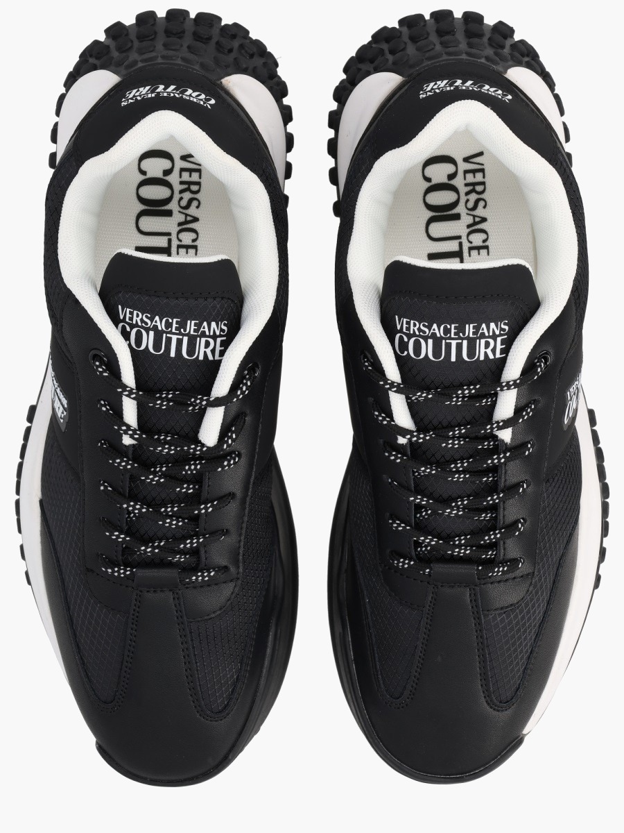 nanito_source_url:https://nokinstyle.com/2332990/sneaker-con-logo.jpg