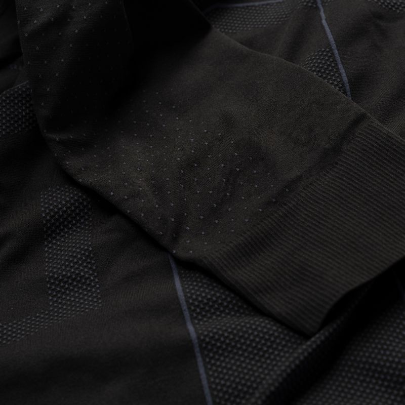 nanito_source_url:https://b2bsportswholesale.net/public/storage/productimages/b2/7e/f1/c3/1676271/image/xlarge_clean.jpg