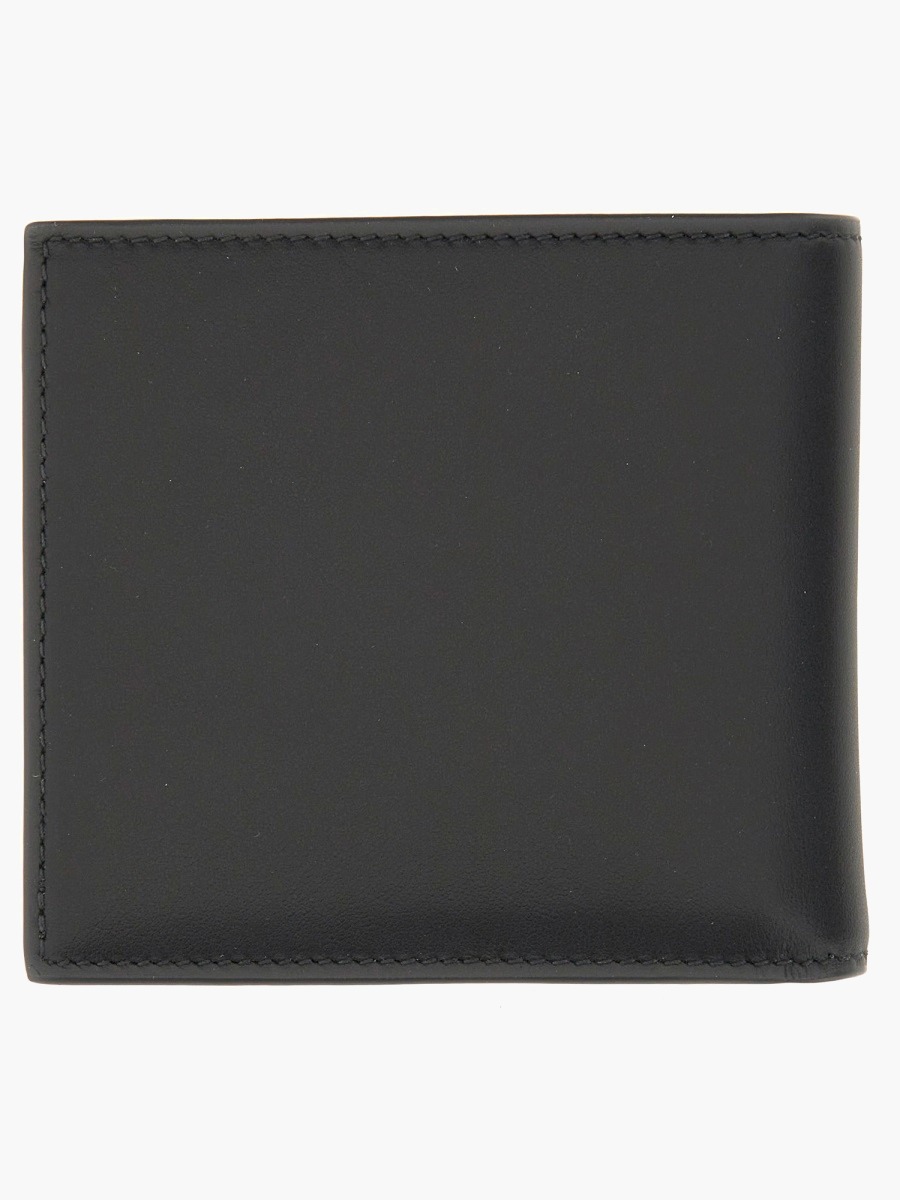 nanito_source_url:https://nokinstyle.com/2365173/bifold-wallet-with-logo.jpg