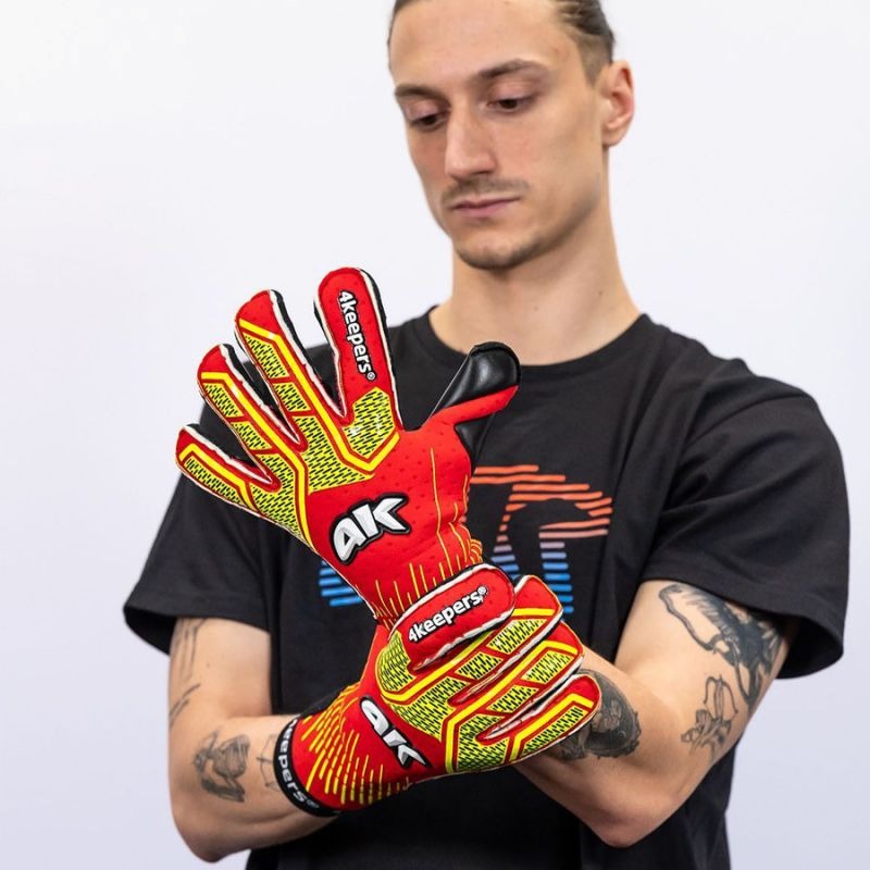 4keepers Neo Elegant Neo Lava RF2G S982862 goalkeeper gloves