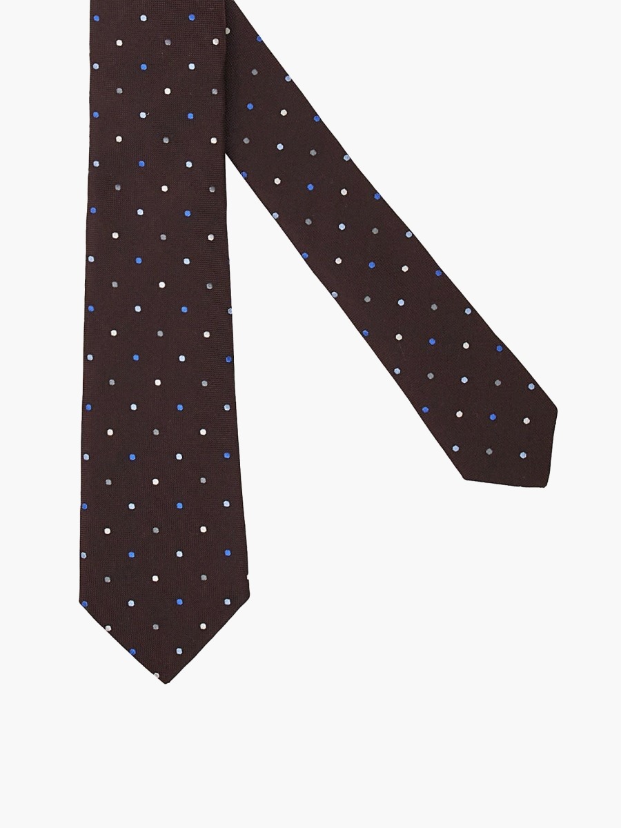 nanito_source_url:https://nokinstyle.com/2377497/polka-dot-tie.jpg