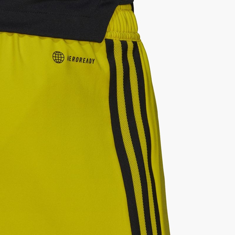 nanito_source_url:https://b2bsportswholesale.net/public/storage/productimages/49/cf/5d/e5/884780/image/xlarge_clean.jpg