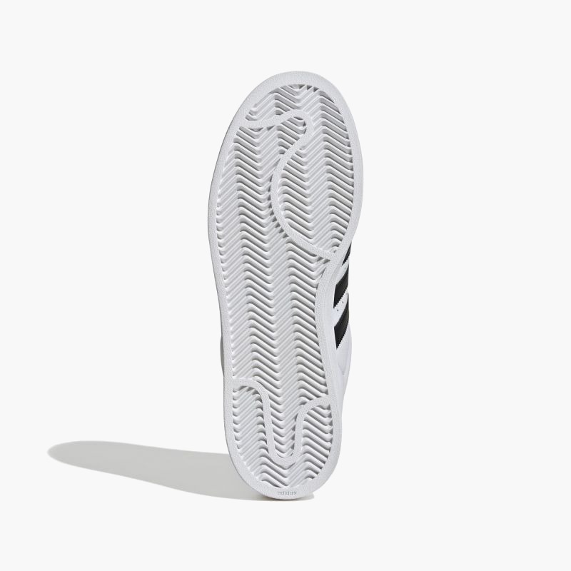 nanito_source_url:https://b2bsportswholesale.net/public/storage/productimages/40/c2/e5/77/1525170/image/xlarge_clean.jpg