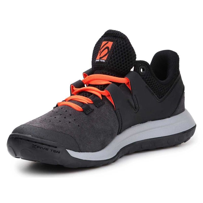 nanito_source_url:https://b2bsportswholesale.net/public/storage/productimages/00/a2/fc/73/1263139/image/xlarge_clean.jpg