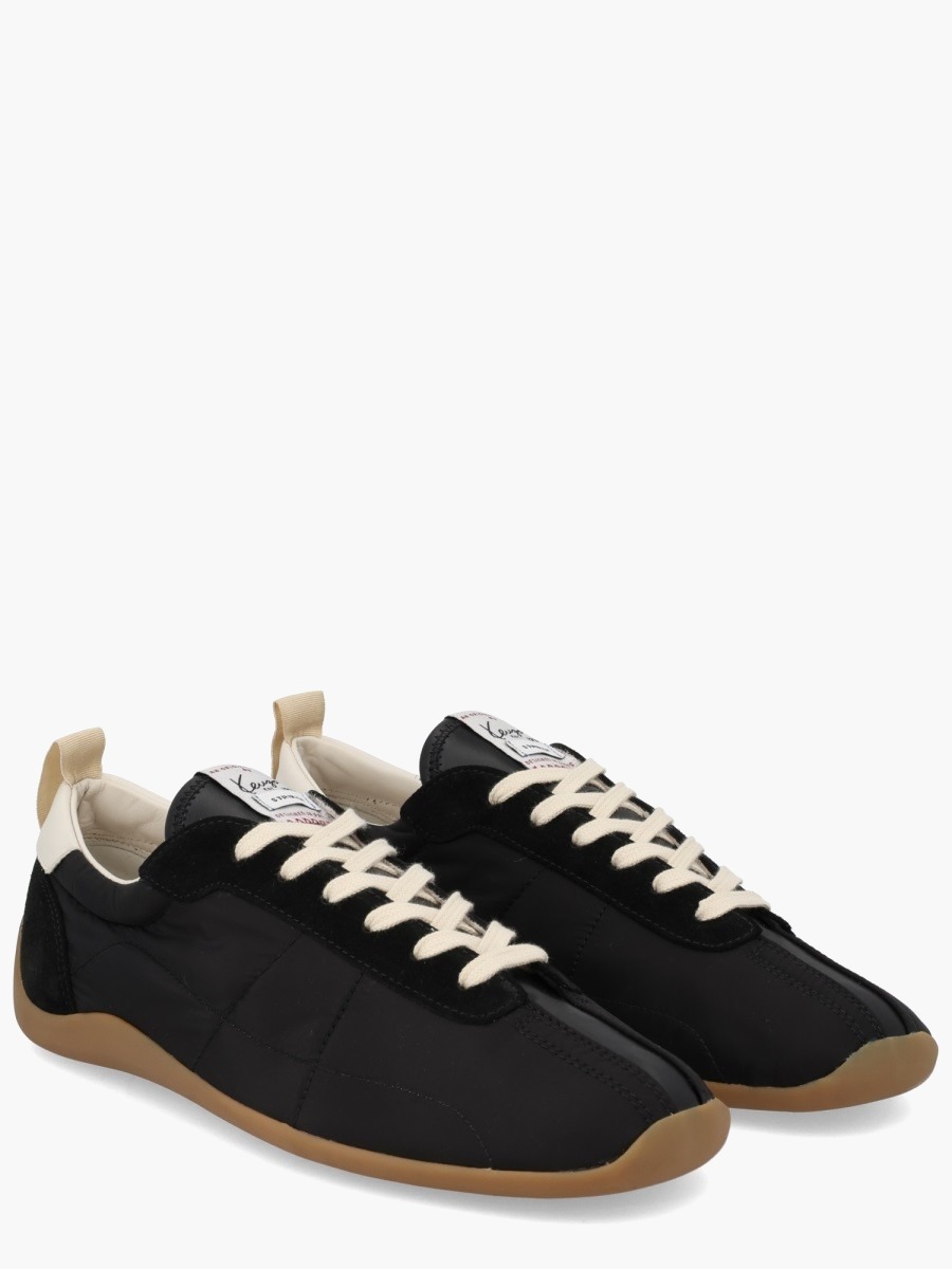 nanito_source_url:https://nokinstyle.com/2326569/kenzo-striker-sneaker.jpg
