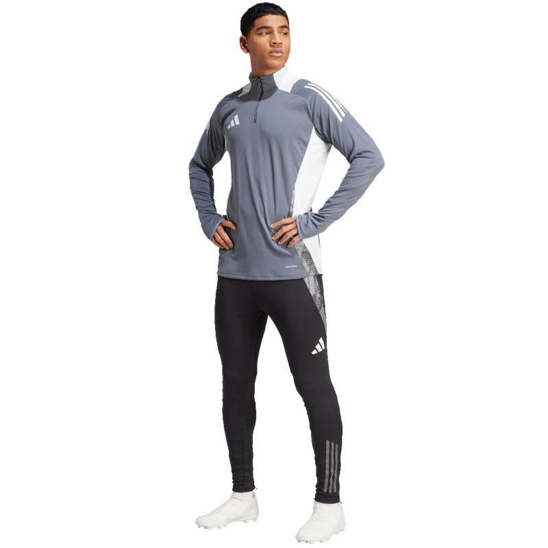 nanito_source_url:https://b2bsportswholesale.net/public/storage/productimages/22/ea/b7/23/1374098/image/xlarge_clean.jpg