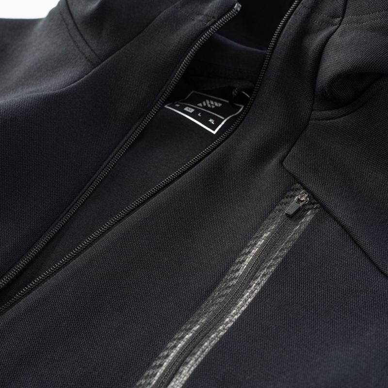 nanito_source_url:https://b2bsportswholesale.net/public/storage/productimages/45/26/49/aa/1660900/image/xlarge_clean.jpg