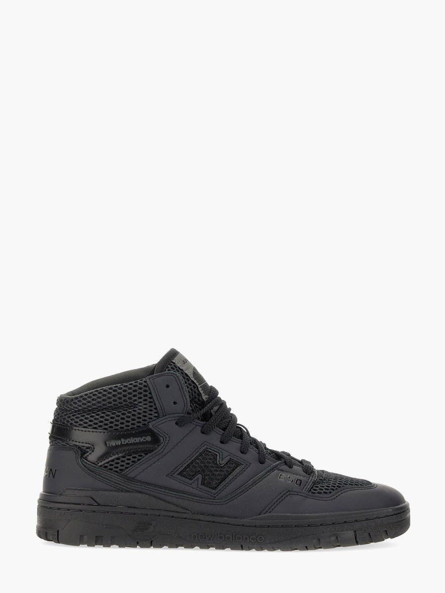 nanito_source_url:https://nokinstyle.com/2323099/sneaker-650.jpg