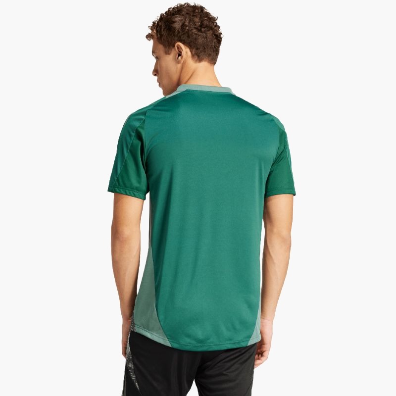 nanito_source_url:https://b2bsportswholesale.net/public/storage/productimages/b8/60/6d/2c/1066161/image/xlarge_clean.jpg