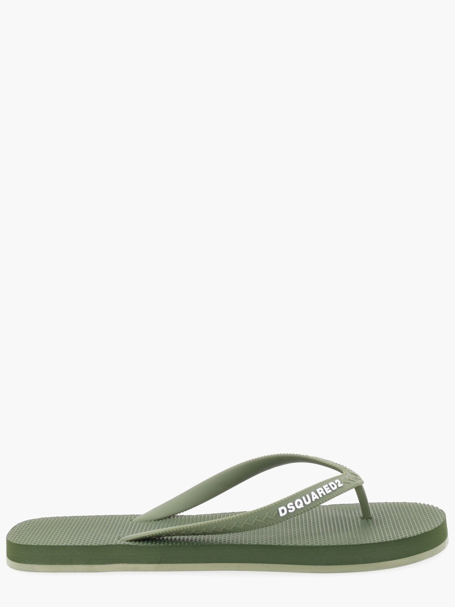 nanito_source_url:https://nokinstyle.com/2343858/flip-plop-slipper-with-logo.jpg