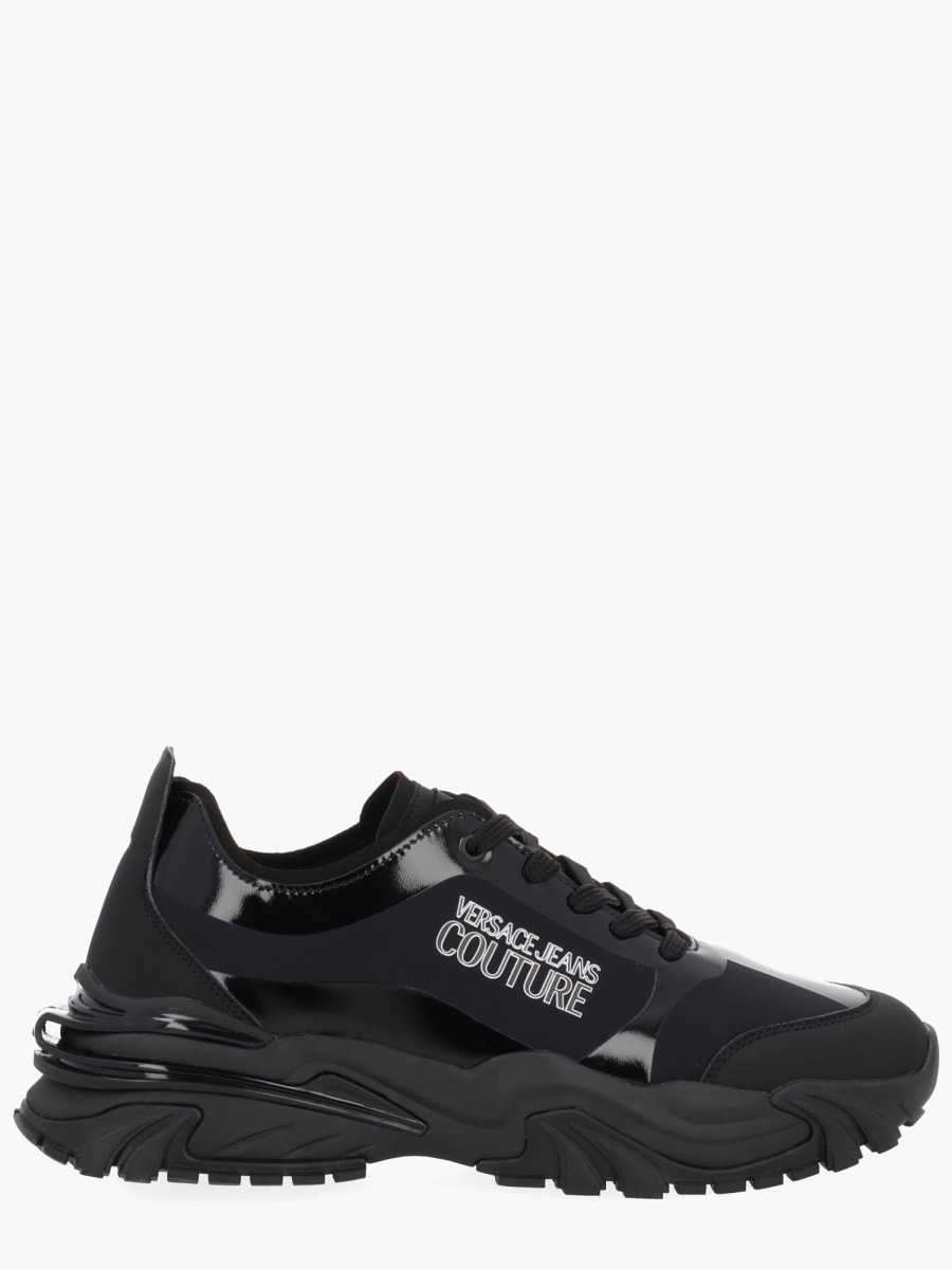nanito_source_url:https://nokinstyle.com/2364862/new-trail-sneaker.jpg