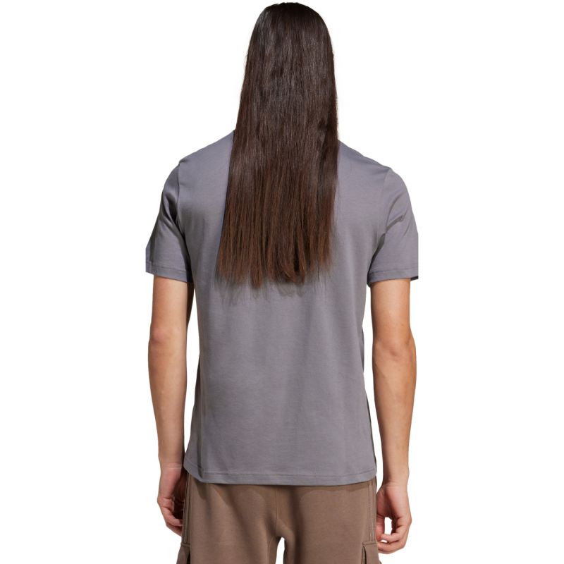 nanito_source_url:https://b2bsportswholesale.net/public/storage/productimages/98/f3/01/5d/1129194/image/xlarge_clean.jpg