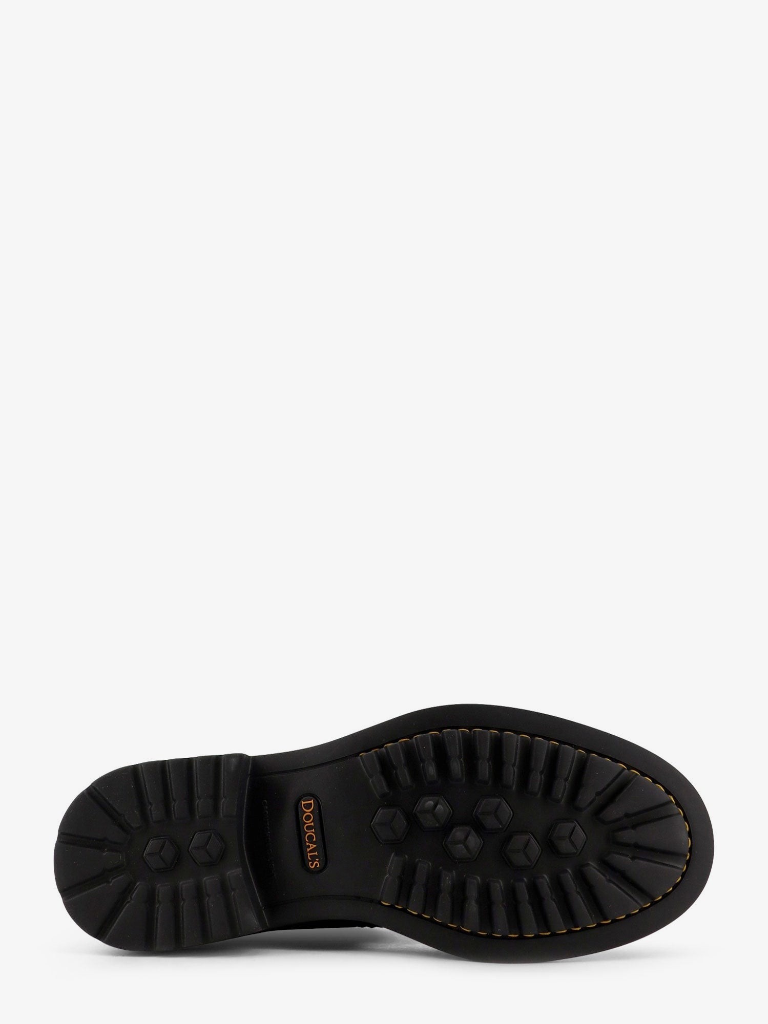 nanito_source_url:https://nokinstyle.com/2407605/triumph-leather-ankle-boots.jpg