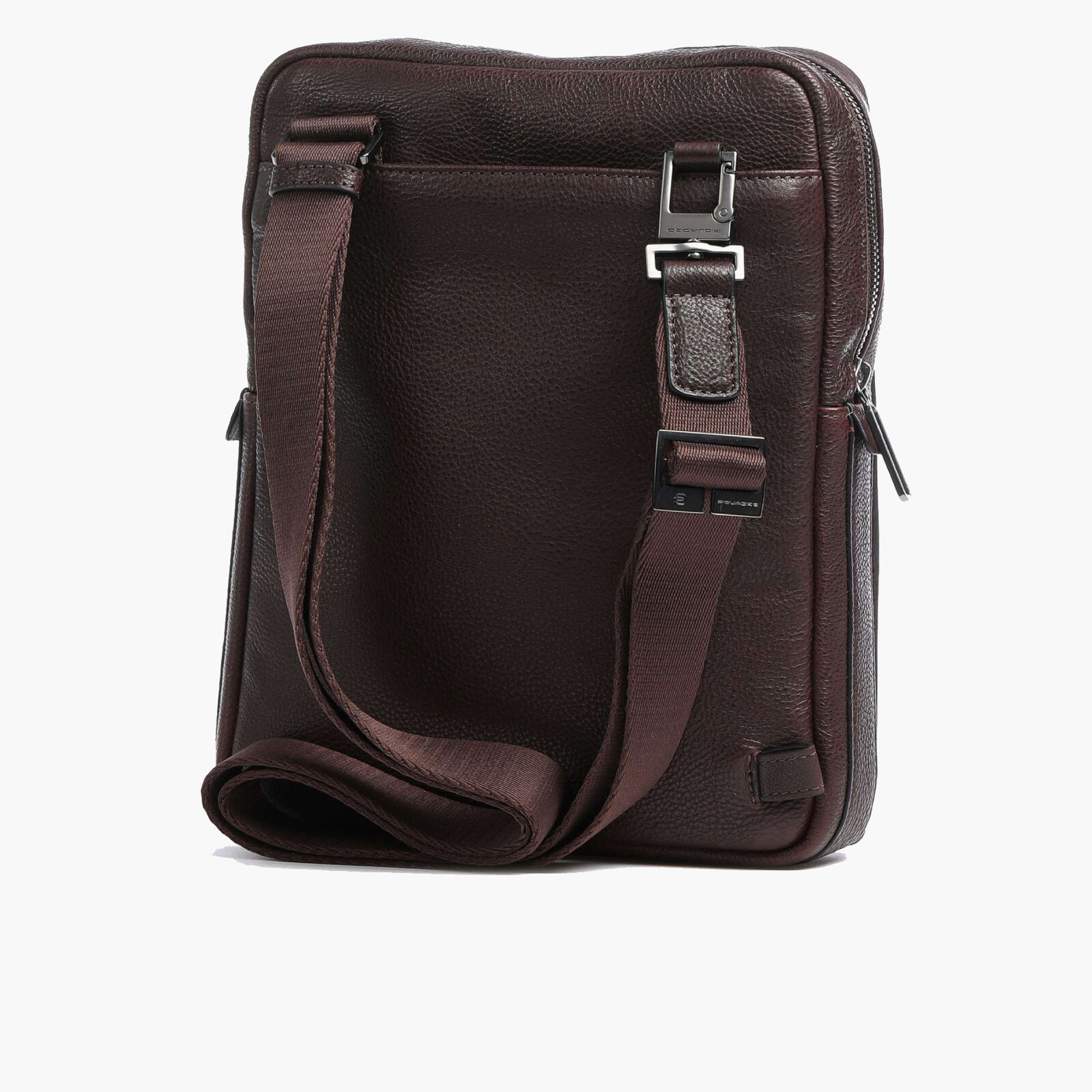 nanito_source_url:https://www.mewse.ro/images/produse/piquadro-tallin-leather-small-crossbody-bag-brown-ca1816w108-21-5-x-27-x-7-cm-for-men--1677667430.jpg