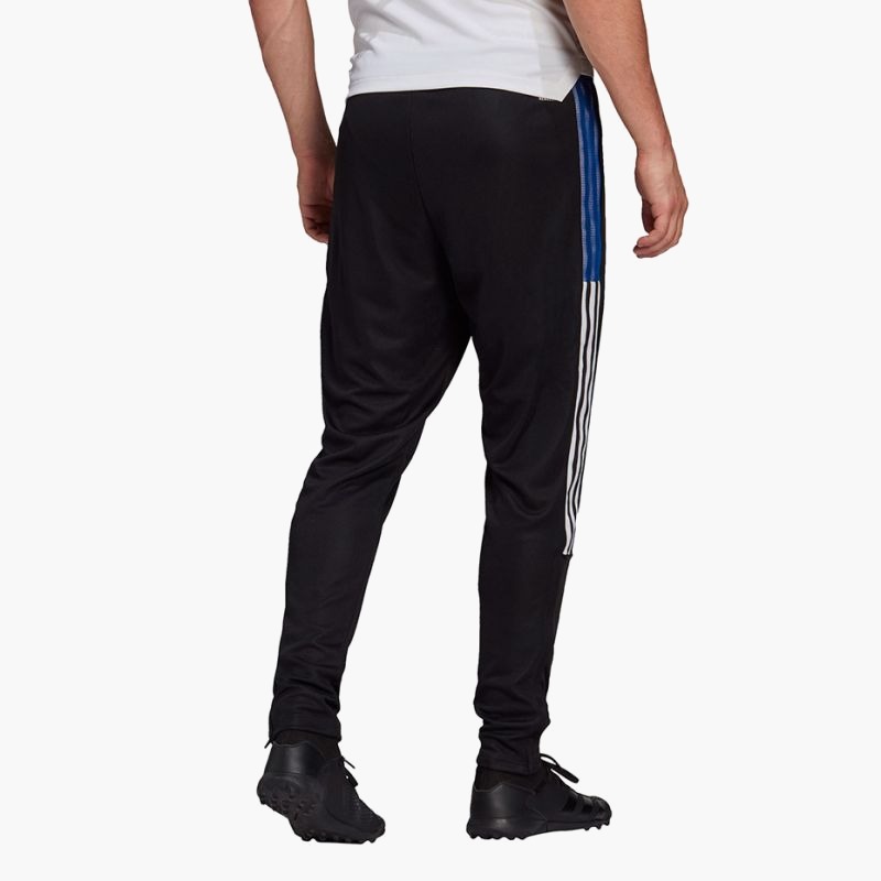 nanito_source_url:https://b2bsportswholesale.net/public/storage/productimages/cd/dc/6e/92/2181322/image/xlarge_clean.jpg