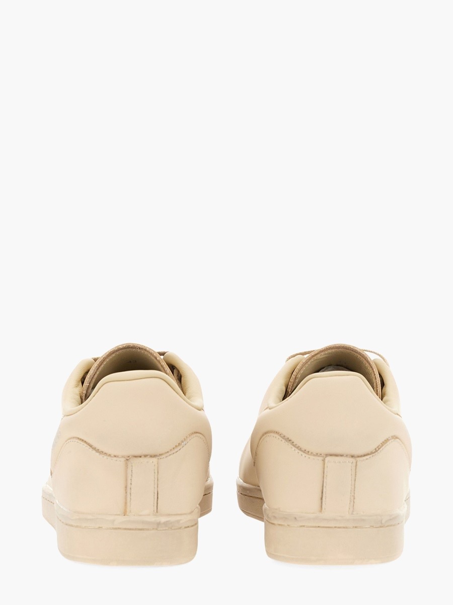 nanito_source_url:https://nokinstyle.com/2353633/sneaker-orion.jpg