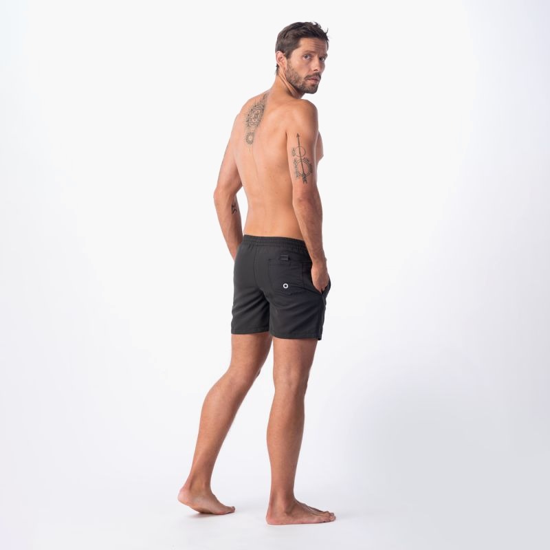 nanito_source_url:https://b2bsportswholesale.net/public/storage/productimages/7b/ec/ee/35/1666119/image/xlarge_clean.jpg