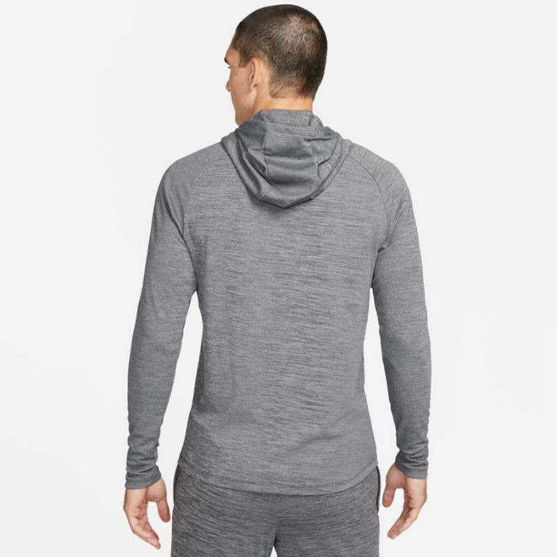 nanito_source_url:https://b2bsportswholesale.net/public/storage/productimages/27/56/f3/4d/1231049/image/xlarge_clean.jpg