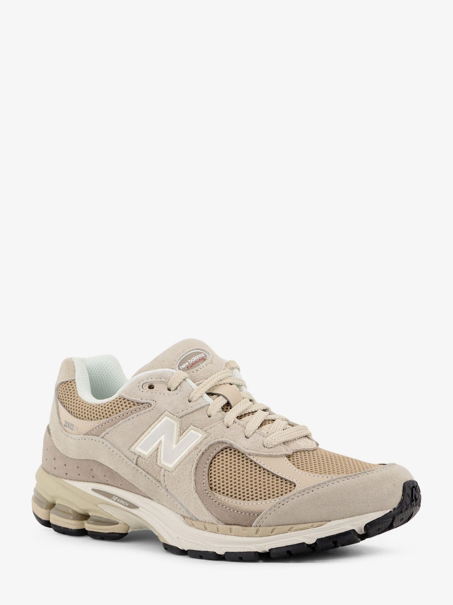 nanito_source_url:https://nokinstyle.com/2406385/2002r-mesh-sneakers-with-suede-inserts.jpg