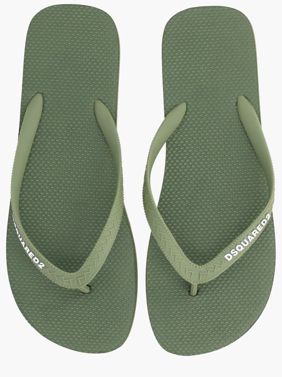 nanito_source_url:https://nokinstyle.com/2343862/flip-plop-slipper-with-logo.jpg