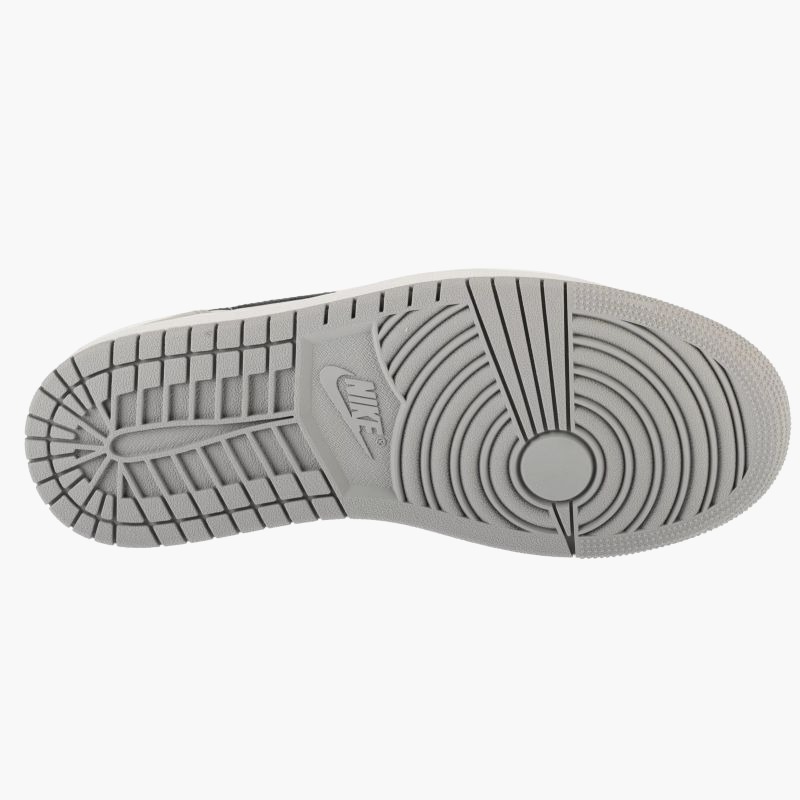 Мужская обувь Nike Air Jordan 1 Low M CZ0790-110