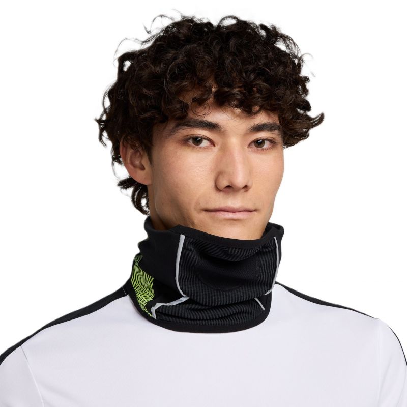 nanito_source_url:https://b2bsportswholesale.net/public/storage/productimages/29/d9/73/3b/1178514/image/xlarge_clean.jpg