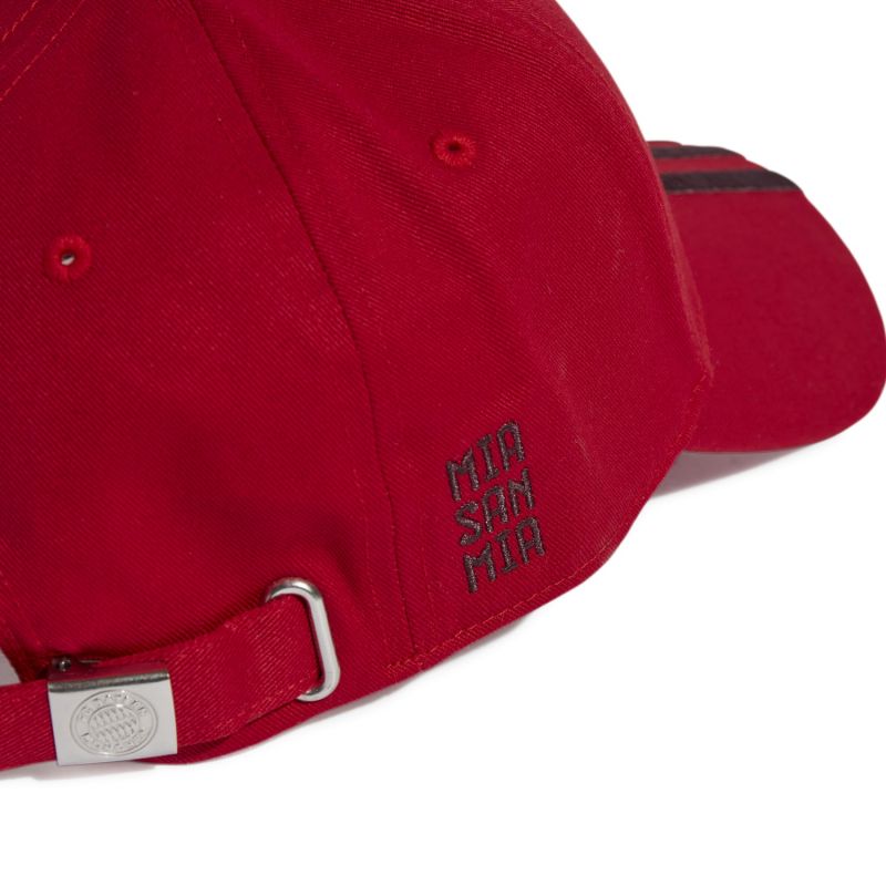 nanito_source_url:https://b2bsportswholesale.net/public/storage/productimages/52/ab/94/83/1131814/image/xlarge_clean.jpg