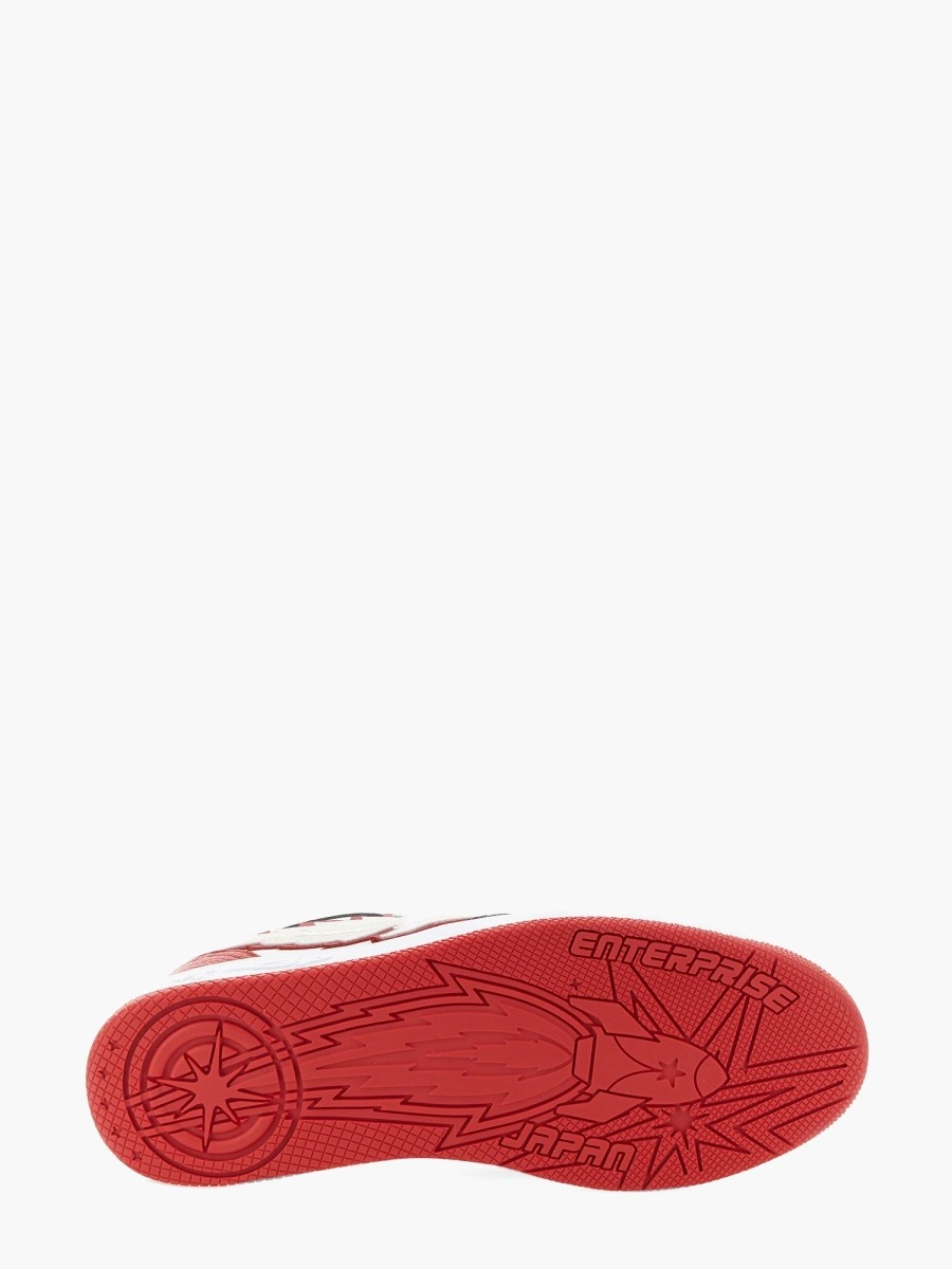 nanito_source_url:https://nokinstyle.com/2358030/ej-rocket-sneaker.jpg