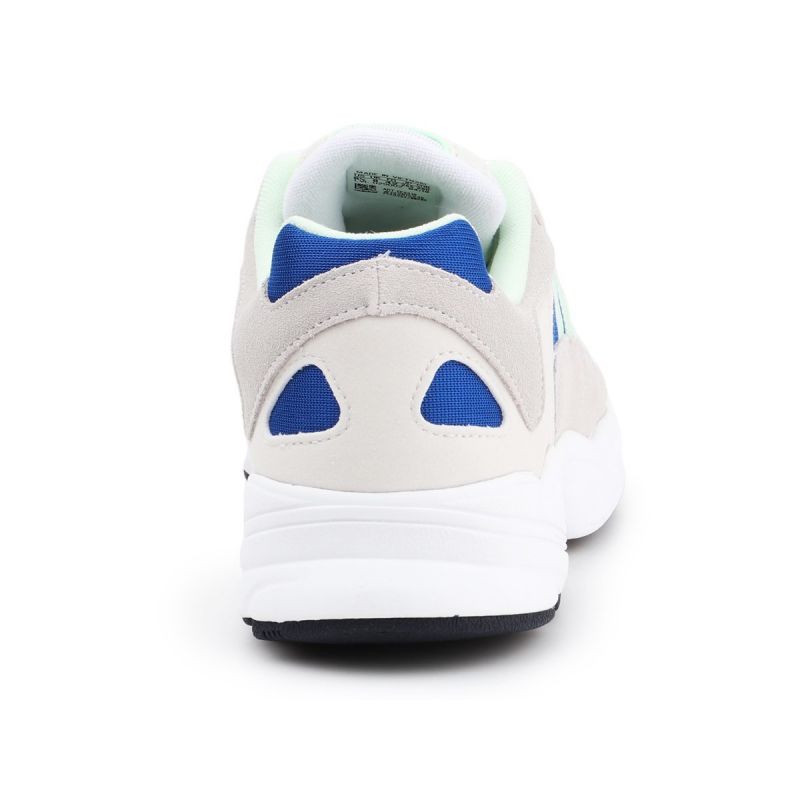 nanito_source_url:https://b2bsportswholesale.net/public/storage/productimages/12/82/4e/8e/640793/image/xlarge_clean.jpg