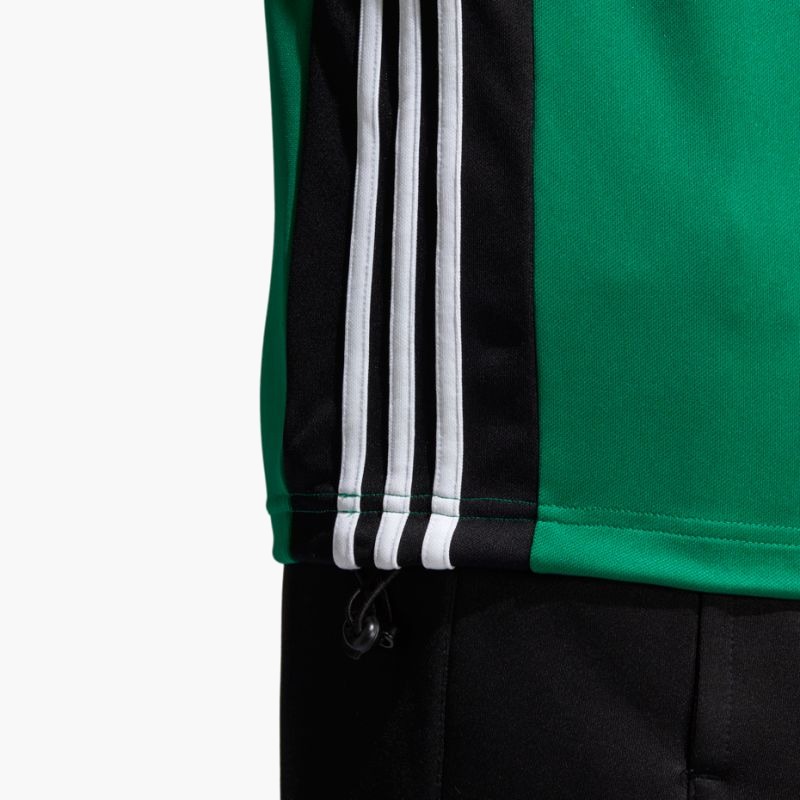 nanito_source_url:https://b2bsportswholesale.net/public/storage/productimages/b2/7c/66/f3/436698/image/xlarge_clean.jpg