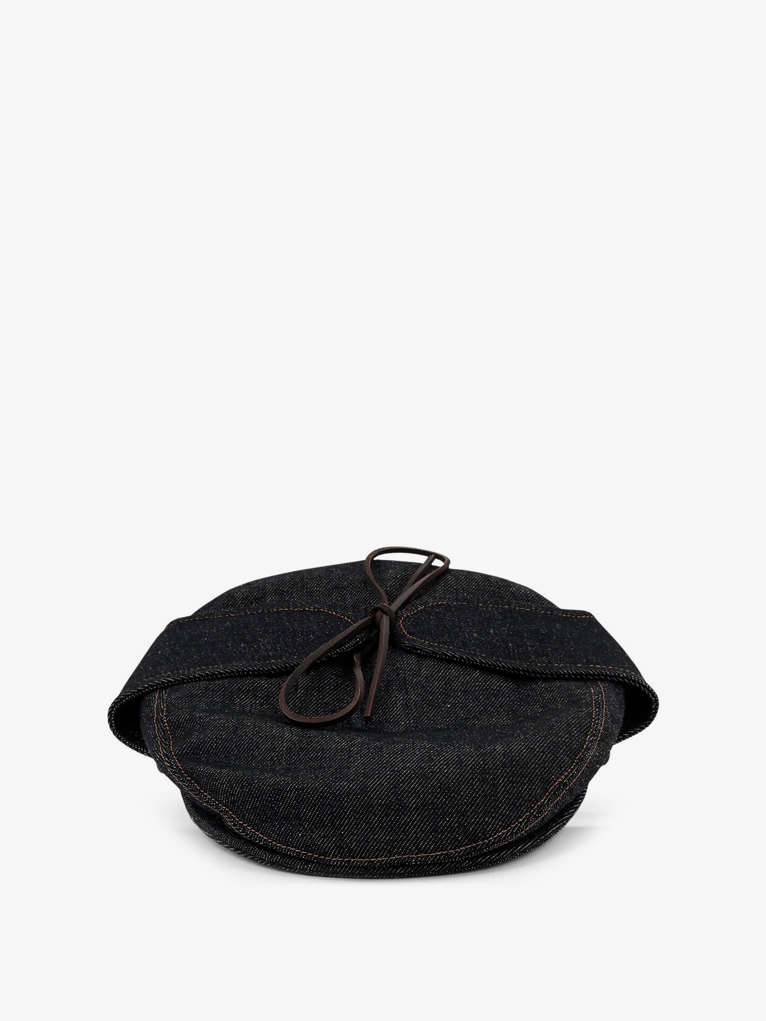 nanito_source_url:https://nokinstyle.com/2393201/sherlock-raw-denim-hat.jpg