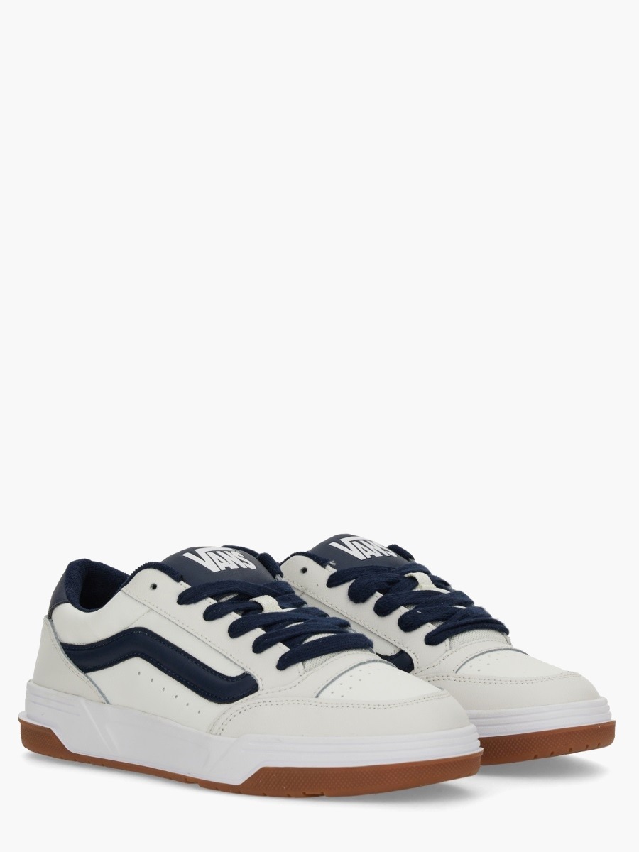 nanito_source_url:https://nokinstyle.com/2386911/sneaker-hylane.jpg