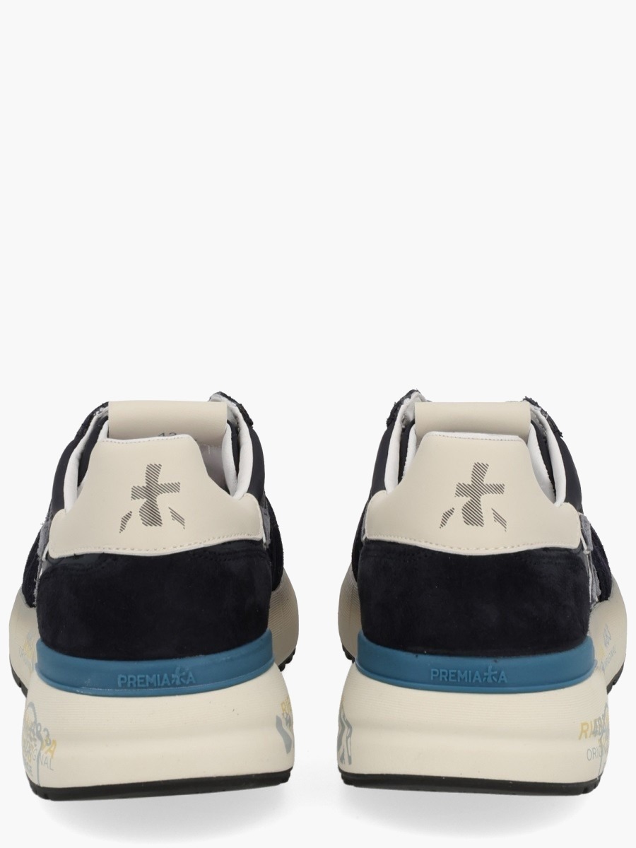 nanito_source_url:https://nokinstyle.com/2375086/sneaker-mick.jpg