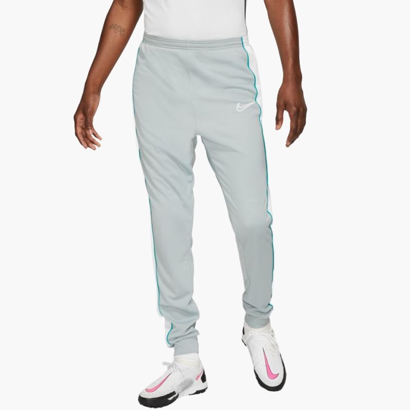 nanito_source_url:https://b2bsportswholesale.net/public/storage/productimages/81/68/6f/a4/1397541/image/xlarge_clean.jpg