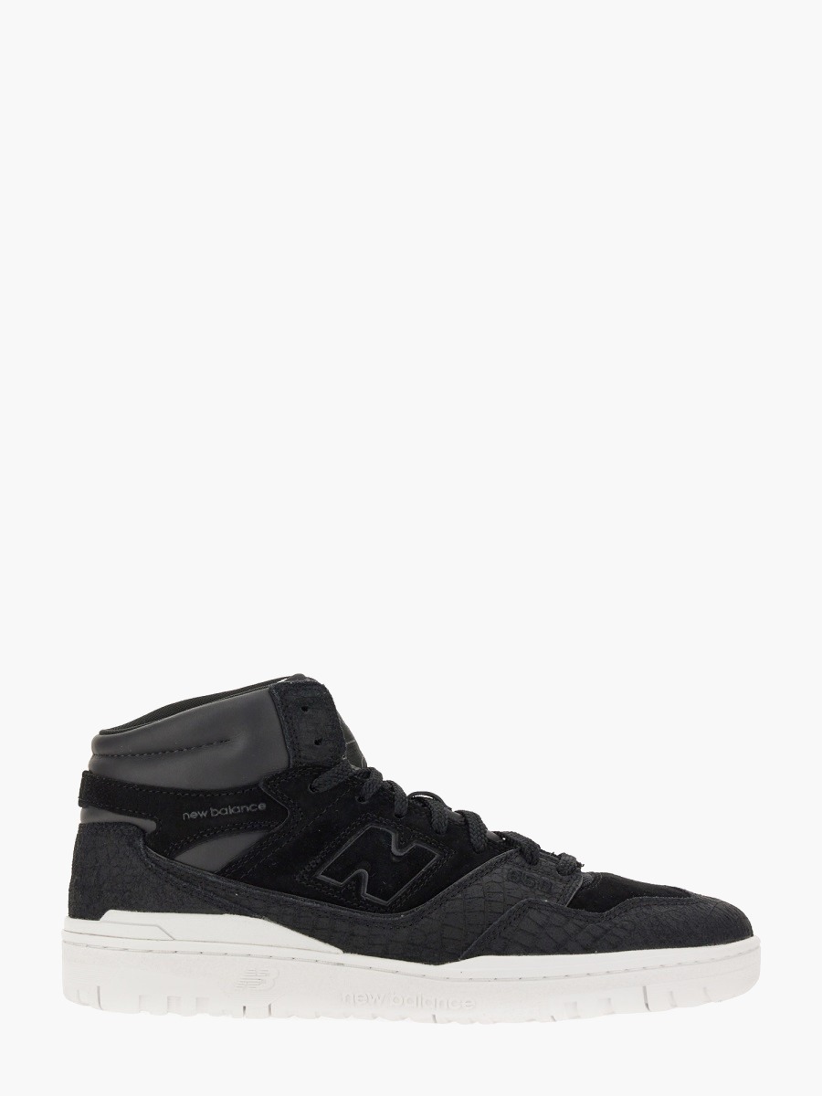 nanito_source_url:https://nokinstyle.com/2323094/sneaker-650.jpg