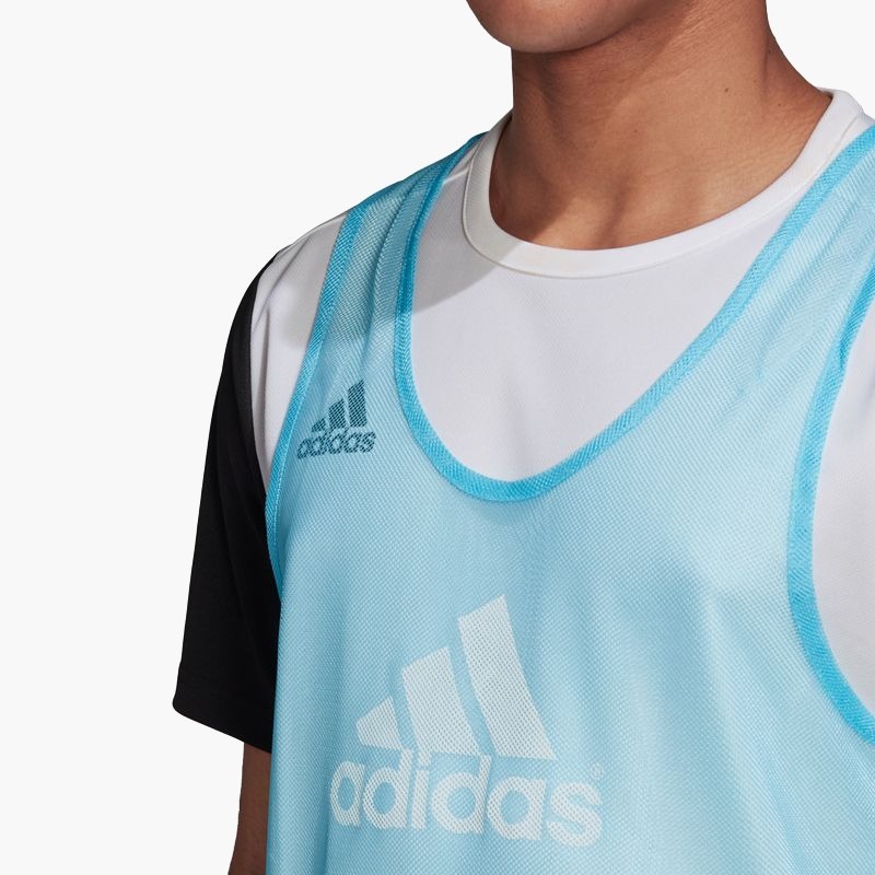 nanito_source_url:https://b2bsportswholesale.net/public/storage/productimages/d4/48/f0/bc/556749/image/xlarge_clean.jpg