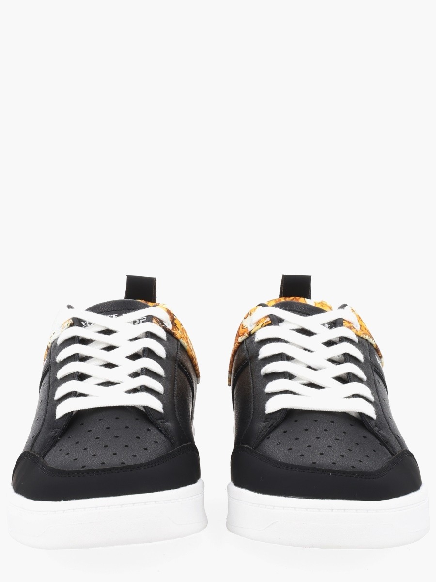 nanito_source_url:https://nokinstyle.com/2323915/sneaker-con-logo-e-motivo-weave.jpg